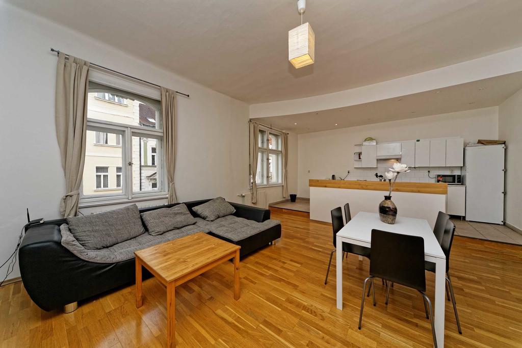 Apartment Na Kozacce 6 Прага Екстер'єр фото