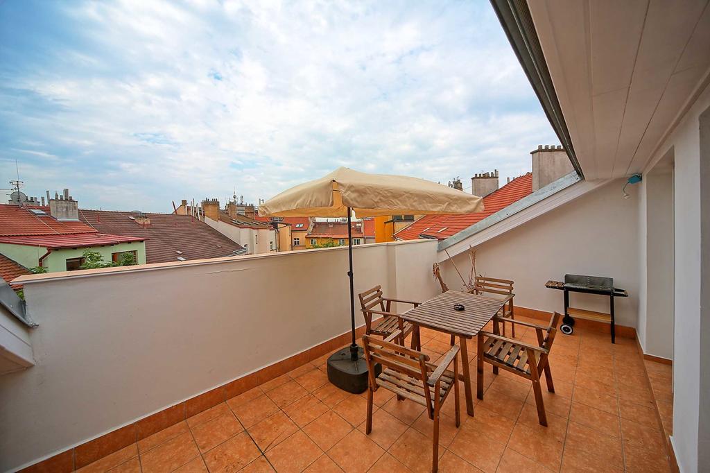 Apartment Na Kozacce 6 Прага Екстер'єр фото