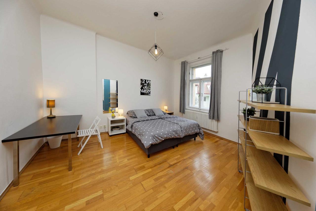 Apartment Na Kozacce 6 Прага Екстер'єр фото