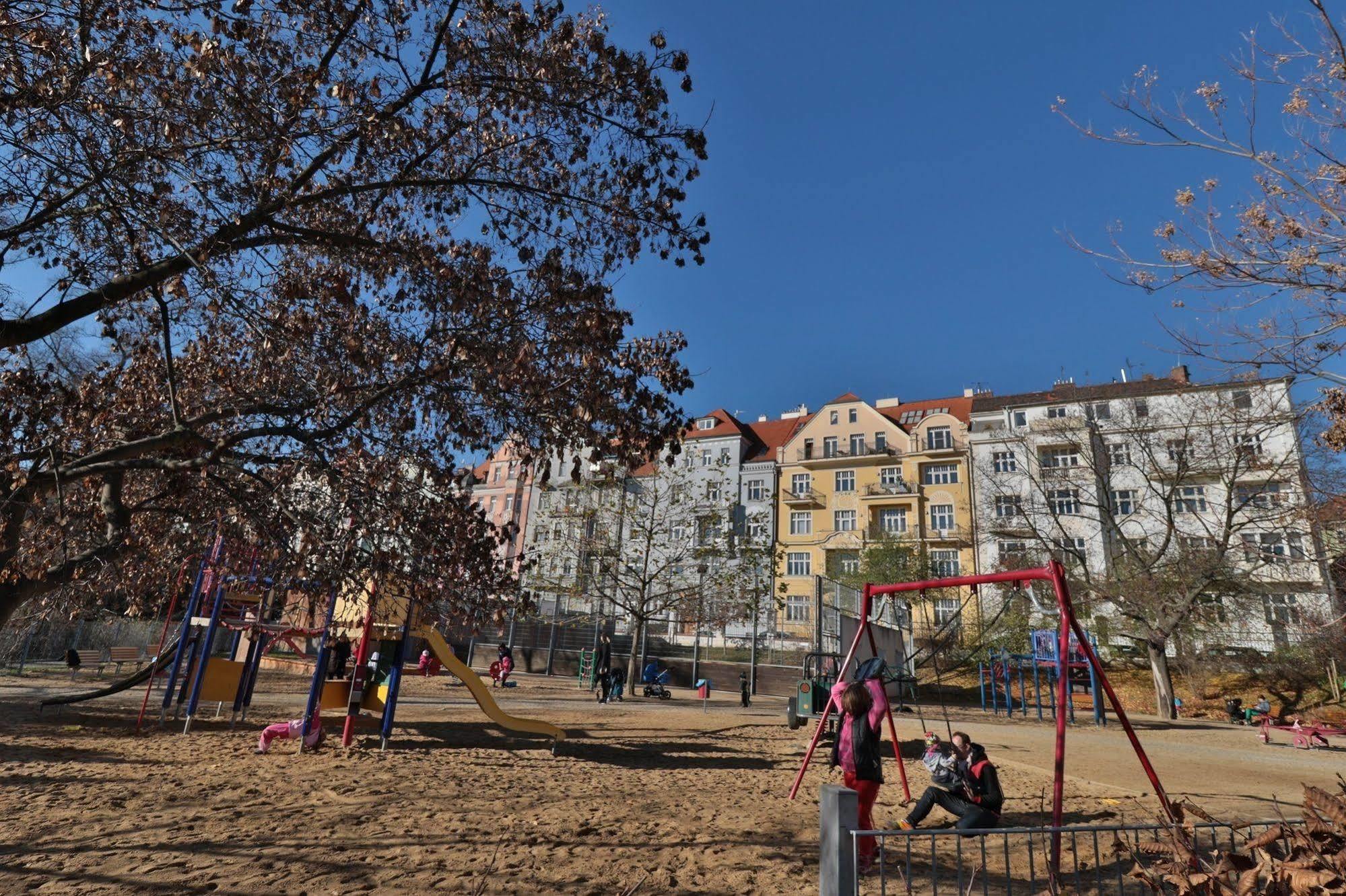 Apartment Na Kozacce 6 Прага Екстер'єр фото