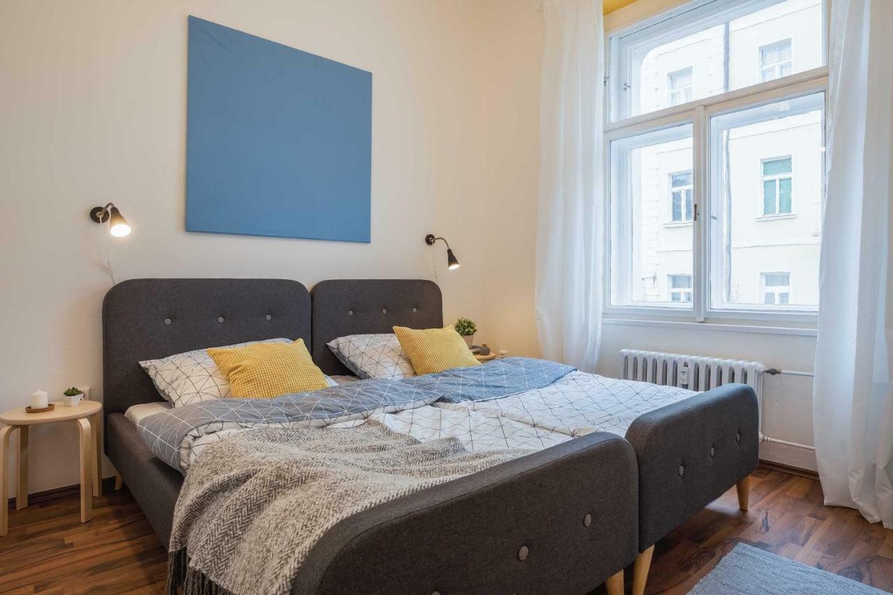 Apartment Na Kozacce 6 Прага Екстер'єр фото